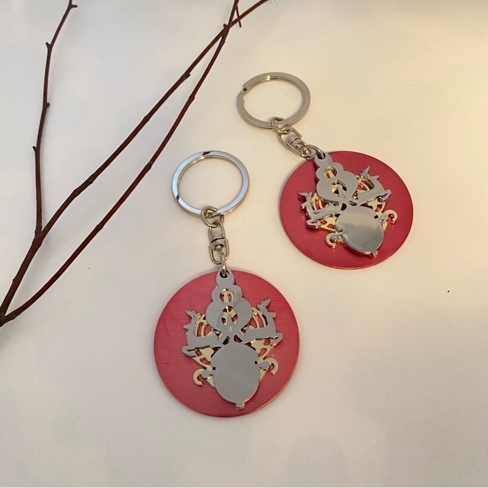 Neiman Marcus Vintage Reindeer & Snowflake Key Chain Set Of 2 New Without Tags